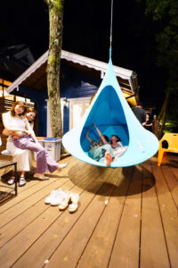 テント型の大型ハンモック